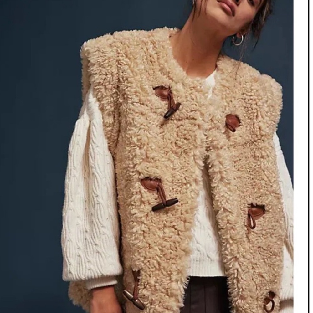 Catch live show for specials on Free People Movement puffers. Pippas & packables - Picture 13 of 17